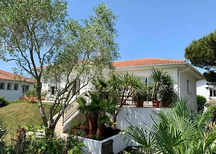 Belle Maison Grand Jardin Proche Cote Des Basques
